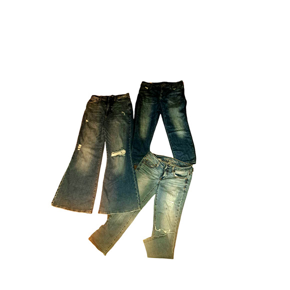 Three Great pairs of Size 6 distresses Jeans - Lucky Brand - Ana -Am Eagle - Picture 2 of 7